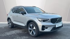 Volvo XC40 2.0 B4P Plus Dark 5dr Auto Petrol Estate